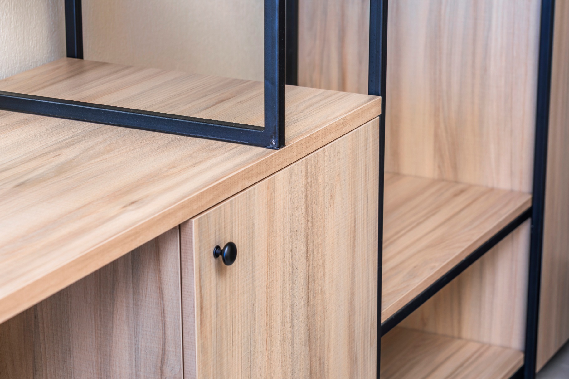 Wardrobe and desk detail